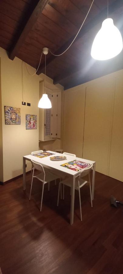 Daisy Apartment In Centro A Como Exterior foto